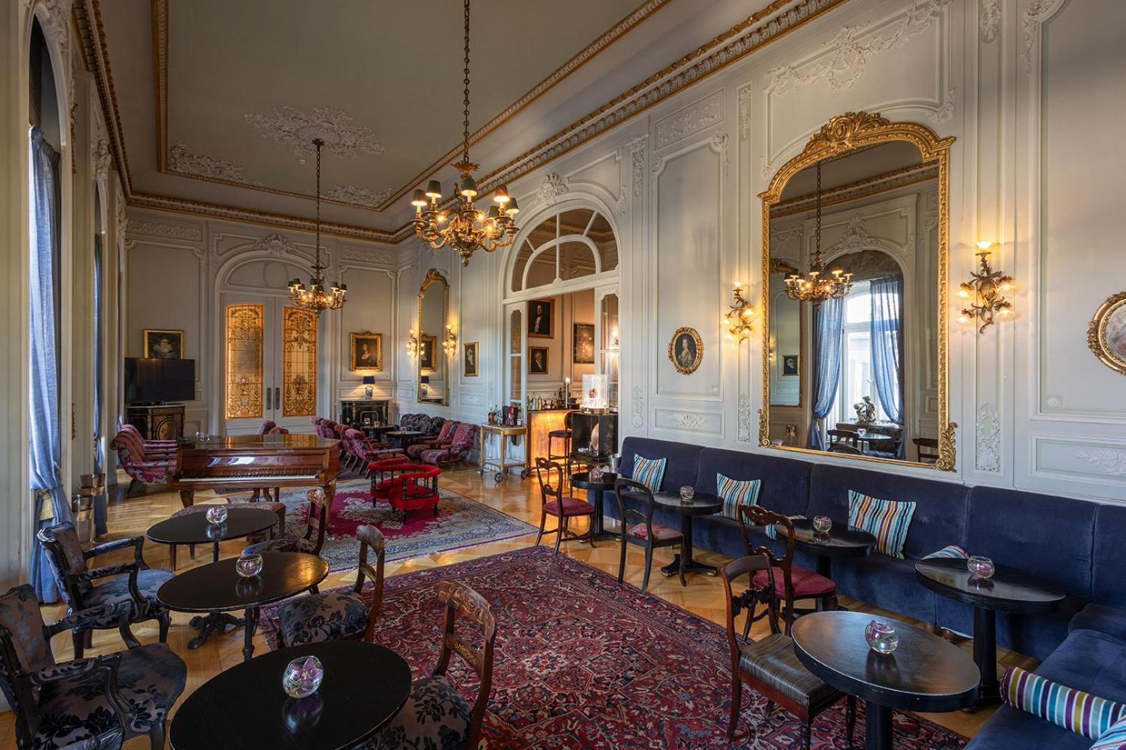Pestana Palace Lisboa Hotel & National Monument - The Leading Hotels Of The World Екстериор снимка The Drawing Room at the Hotel